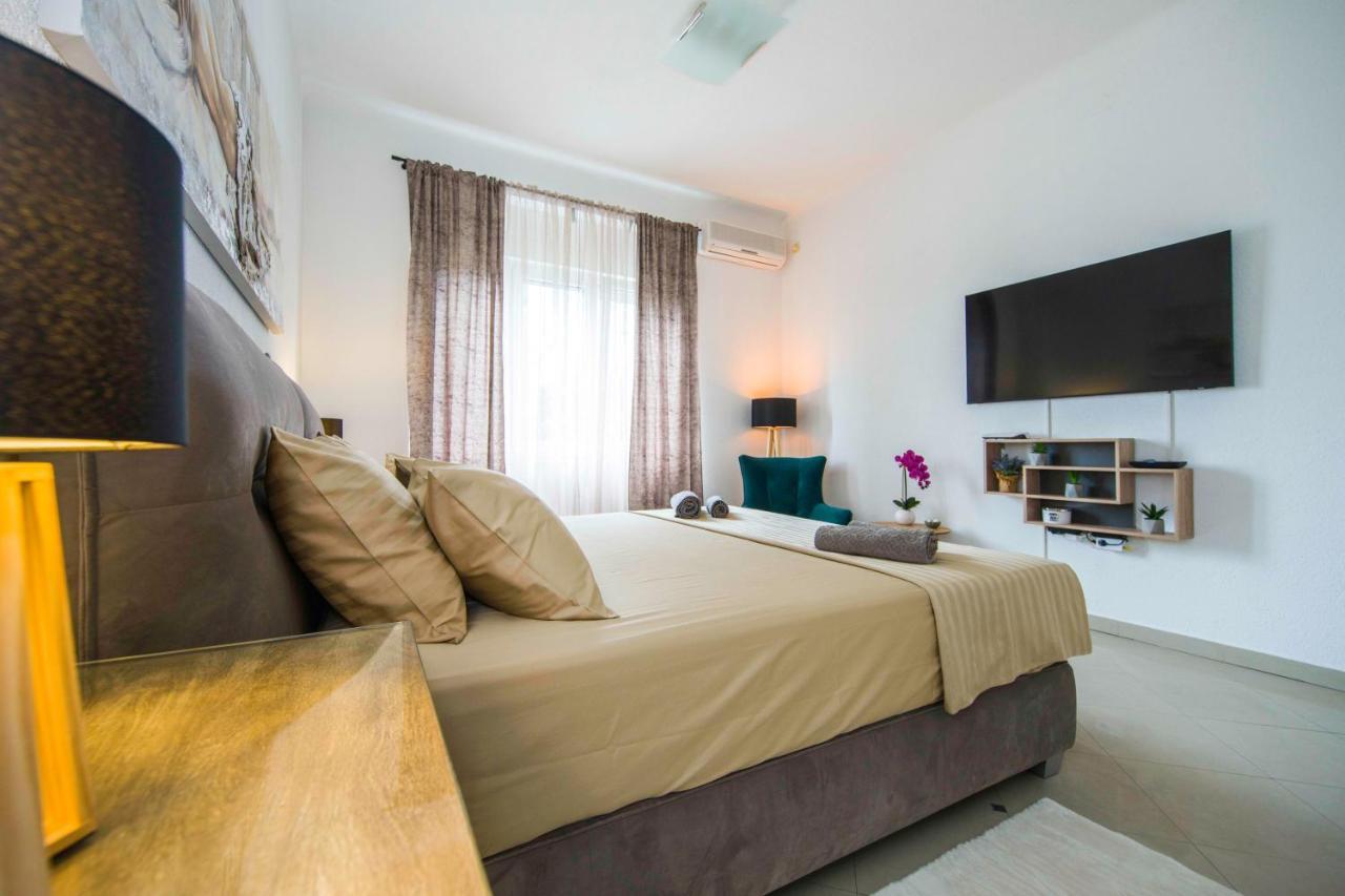 Apartment Alice Central Luxe Сплит Экстерьер фото